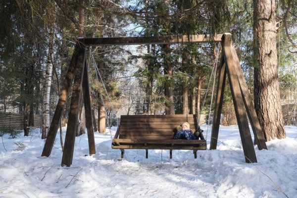 ДЕРЕВЯННЫЕ  КАЧЕЛИ — изображение 2